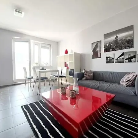 Lucka Apartment *