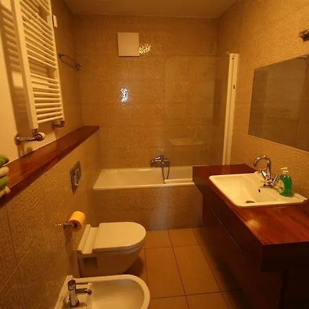 Lucka Apartment Warsaw